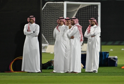بحضور وزير الرياضة.. الأخضر يختتم تحضيراته لمواجهة أستراليا 5 بحضور وزير الرياضة.. الأخضر يختتم تحضيراته لمواجهة أستراليا