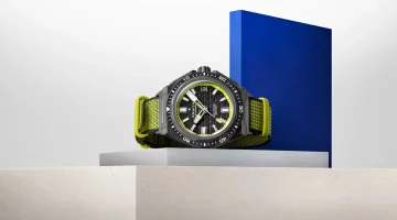 Zenith Defy Shadow: عندما تتحول ساعة الغواص إلى بطل خارق