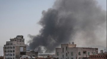 بحرية الاحتلال الإسرائيلية تقصف ميناء الحديدة