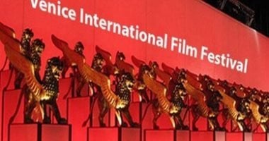 عرض فيلم «Father Mother Sister Brother» في مهرجان فينيسيا السينمائي 5 عرض فيلم «Father Mother Sister Brother» في مهرجان فينيسيا السينمائي
