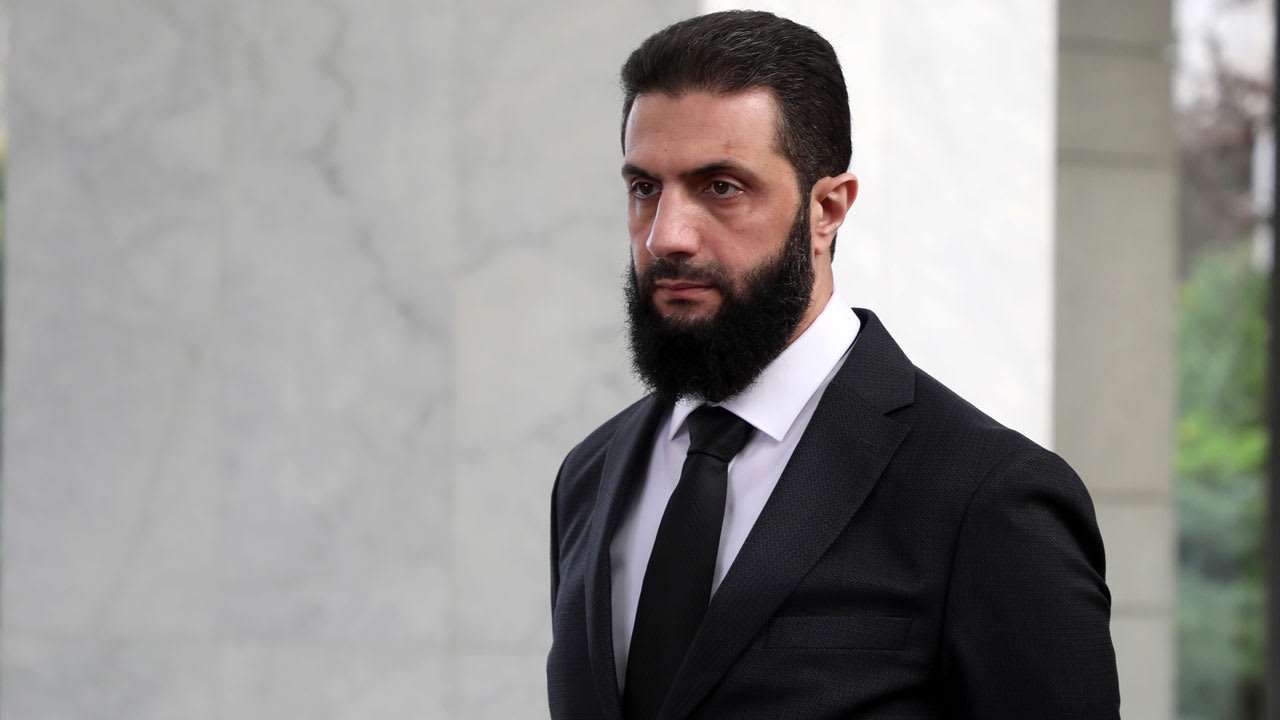 سوريا ما بعد بشار الأسد.. تحديات سياسية وأمنية وفرص اقتصادية في مرحلة إعادة البناء