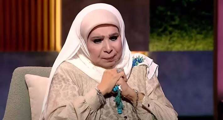 مديحة حمدي تتصدر التريند بعد انتقاد حجابها.. ما القصة؟ 5 مديحة حمدي تتصدر التريند بعد انتقاد حجابها.. ما القصة؟