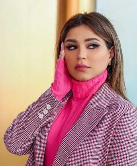 عودة ”نهى نبيل” إلى الكويت: استقبال يفيض بالحب والورود بعد غياب طويل 5 عودة ”نهى نبيل” إلى الكويت: استقبال يفيض بالحب والورود بعد غياب طويل