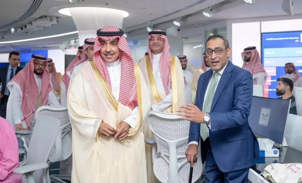 وزير الإعلام يزور مقر شبكة العربية بالرياض لتطوير التعاون الإعلامي المشترك