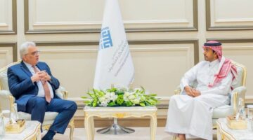 السفير الفلسطيني بالرياض يجتمع مع أمين عام اعتدال لبحث التعاون المشترك