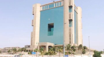 أمانة جدة تعلن إنشاء وكالة للرقابة وتنفيذ توظيف منقذين ومنقذات لحماية الشواطئ