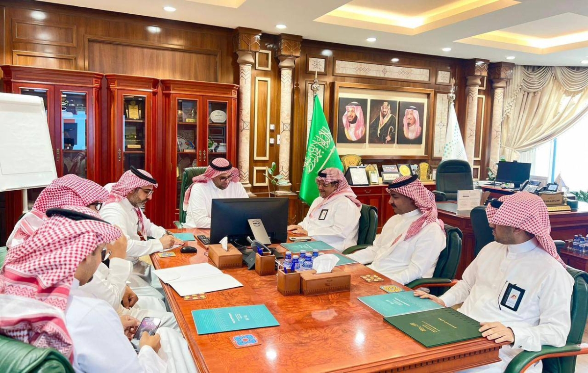 تعليم وتراث عسير يبحثان التعاون المشترك لإطلاق المستكشف الصغير في الرياضة