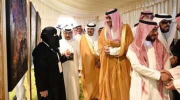معرض ألوان الباحة 2025 ينطلق رسميًا بمحافظة القرى ويجذب عشاق الفن