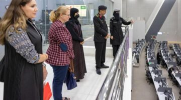 مستشارة الأمن الكندية تتفقد تقنيات مركز العمليات الأمنية بالرياض وتبدي إعجابها