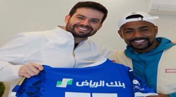 قميص الهلال بتوقيع مالكوم: النجم يهدي زميله مفاجأة مميزة في الفريق