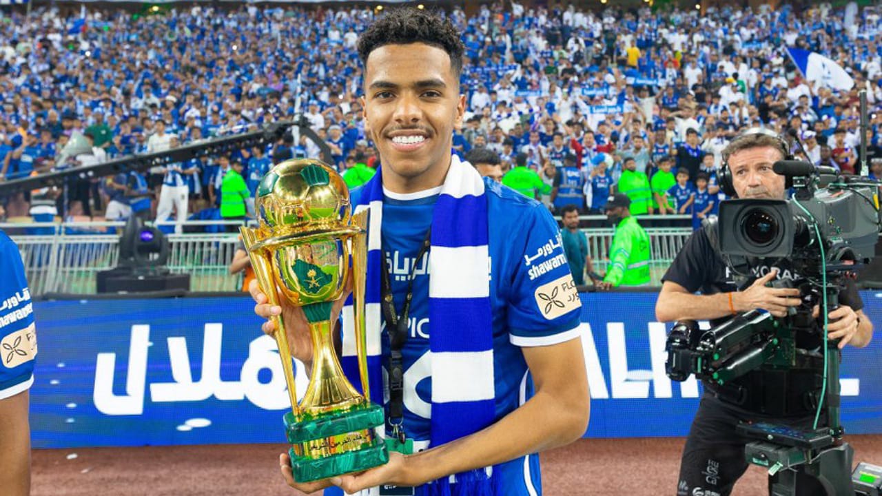 أغلى صفقة بيع محلية في تاريخ الهلال: انتقال مصعب الجوير رسميًا إلى القادسية